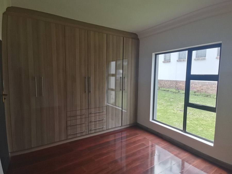 3 Bedroom Property for Sale in Cove Rock Eastern Cape